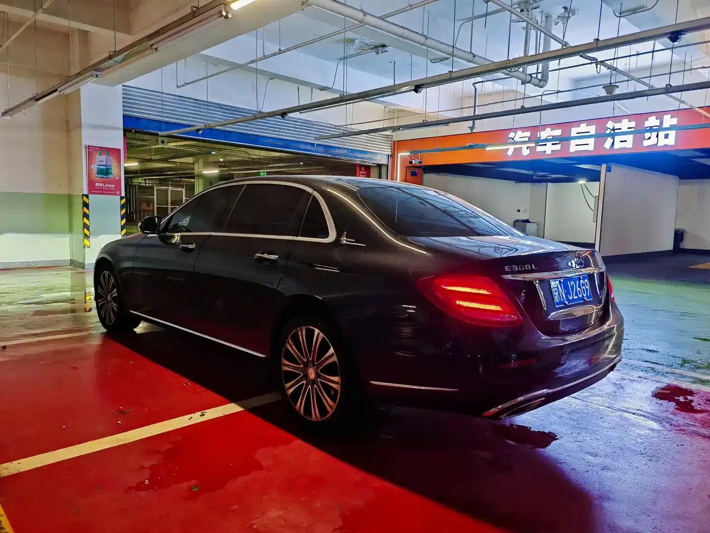 2016 Mercedes-Benz E-Class E 300 L Luxury — миниатюра 8
