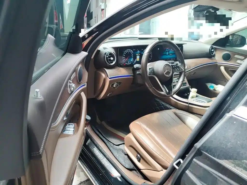 Mercedes-Benz E-Class 2022 Facelift III E 300 L Fashion Model — миниатюра 17