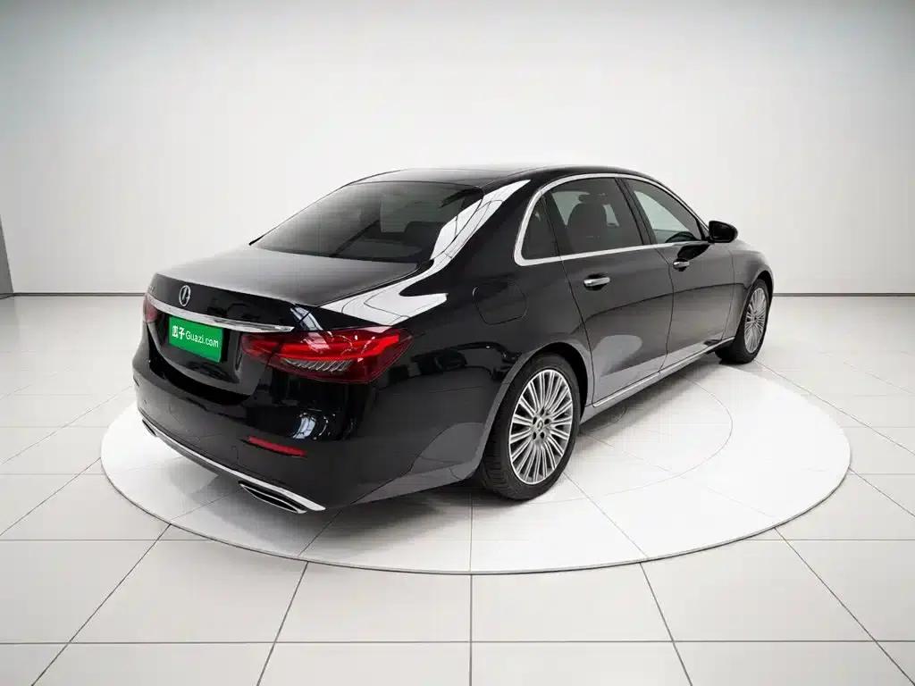 Mercedes-Benz E-Class 2022 Facelift III E 300 L Fashion Model — миниатюра 6