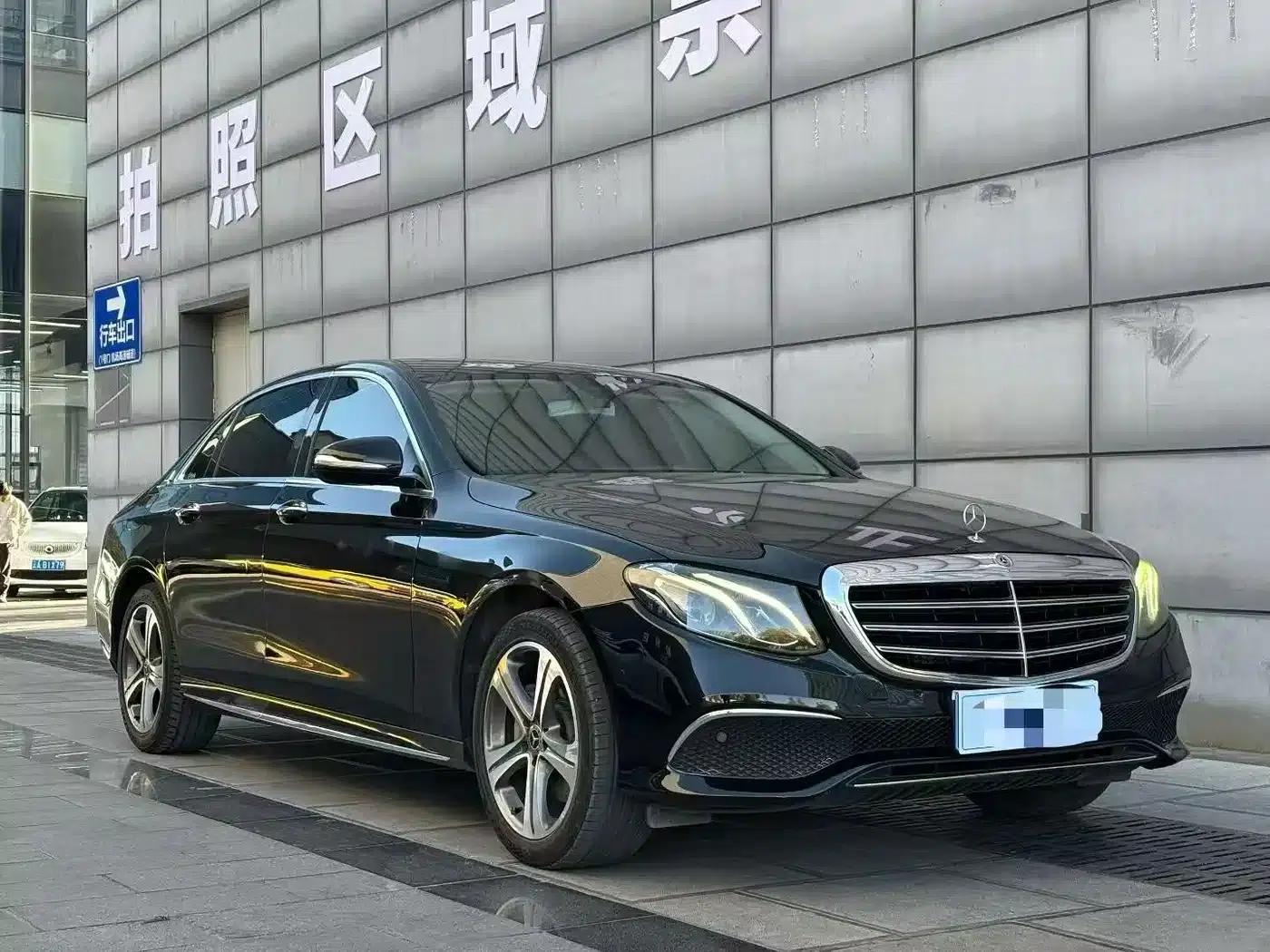 Mercedes-Benz E-Class 2018 Facelift E 200 L Sport — миниатюра 1
