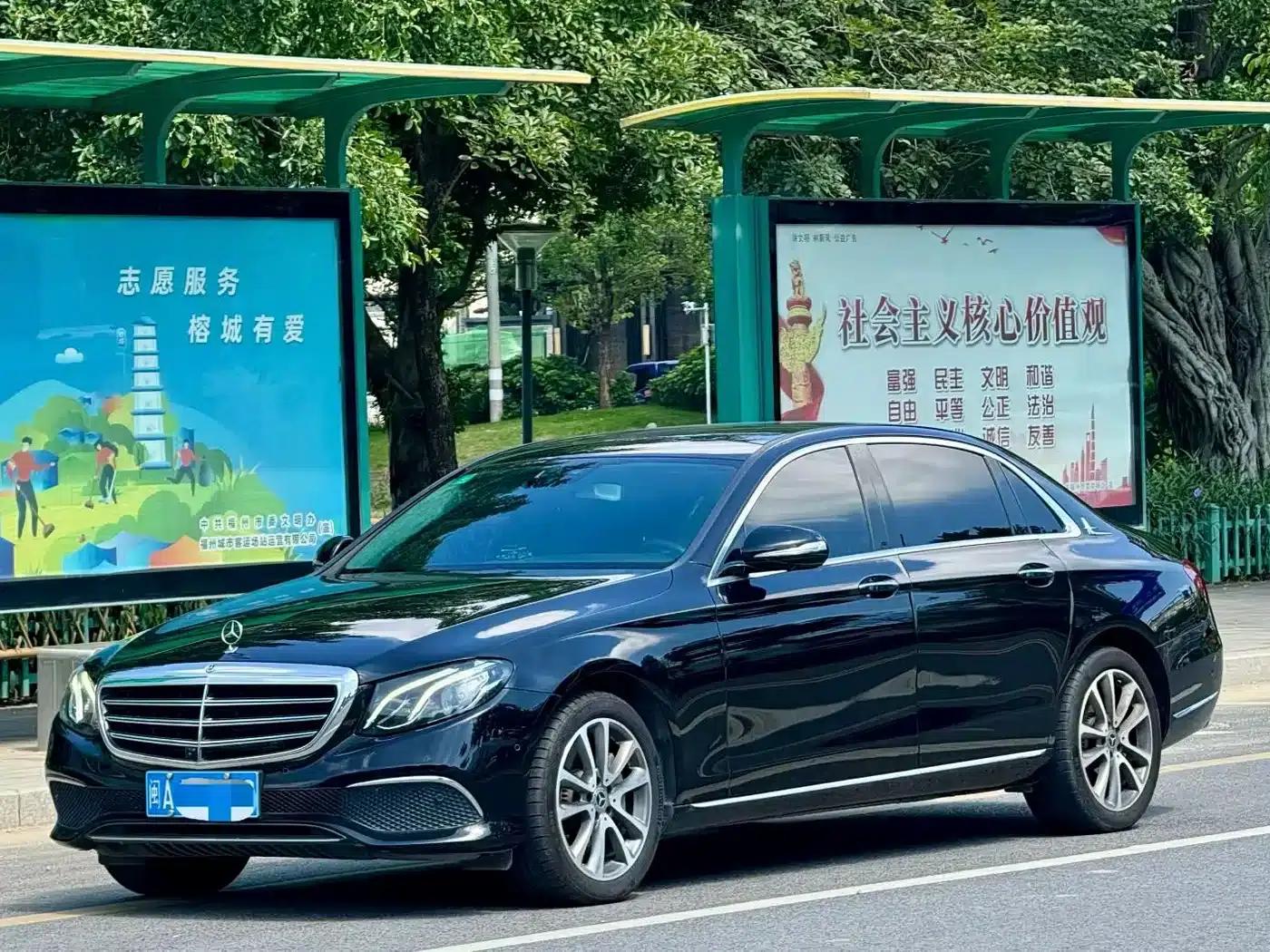 Mercedes-Benz E-Class 2019 Facelift E 300 L Fashion Model — миниатюра 1