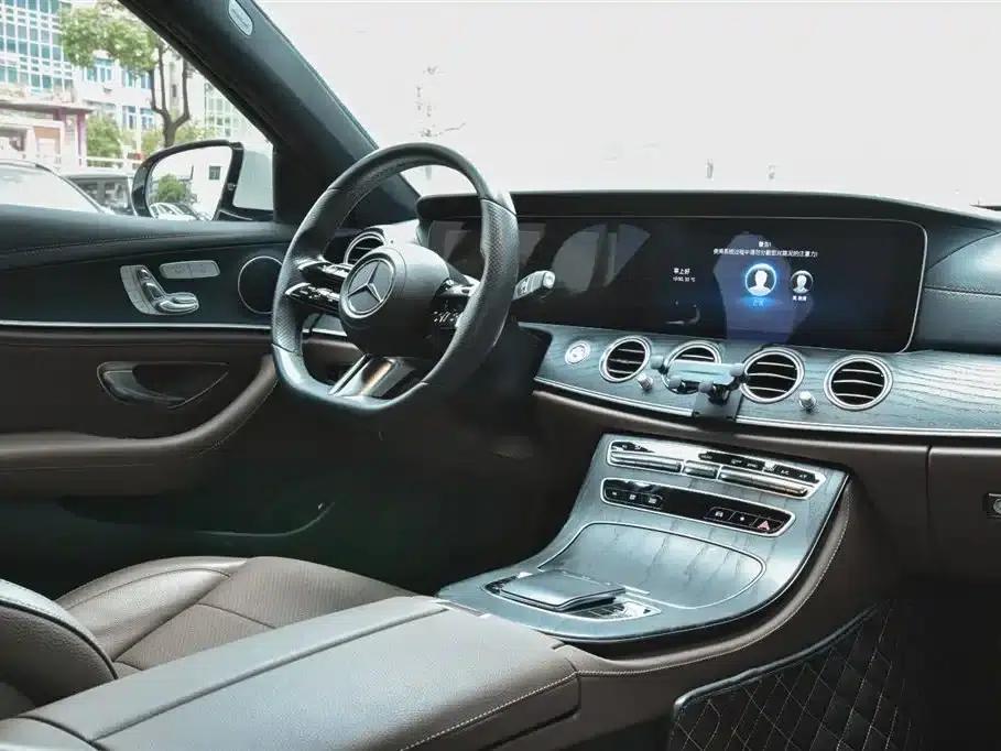 Mercedes-Benz E-Class 2022 E 300 L Sport Style — миниатюра 14