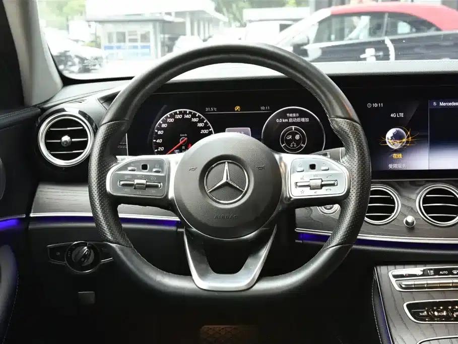 Mercedes-Benz E-Class 2020 E 300 L Sport Luxury — миниатюра 13