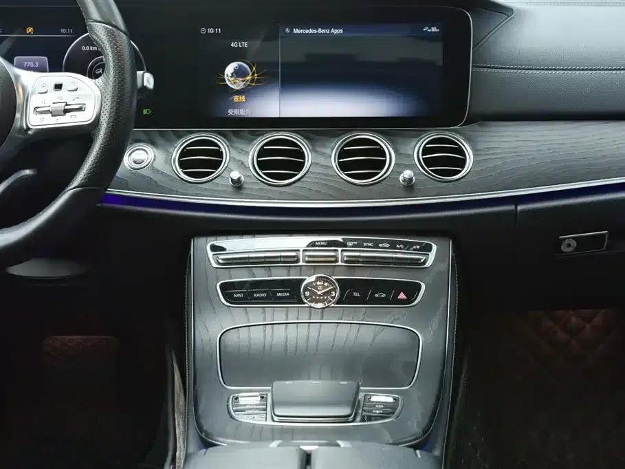 Mercedes-Benz E-Class 2020 E 300 L Sport Luxury — миниатюра 10