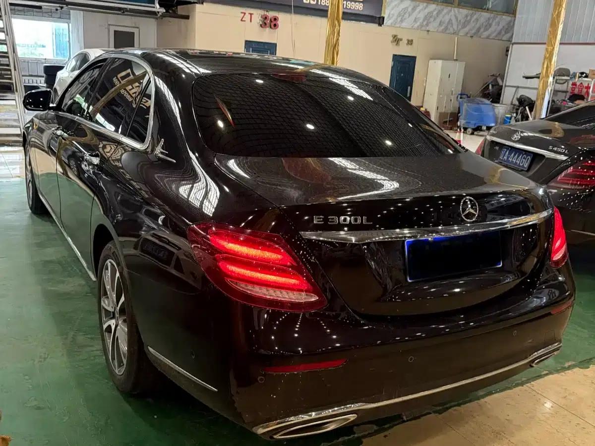 Mercedes-Benz E-Class 2018 Facelift E 300 L Fashion Model — миниатюра 9