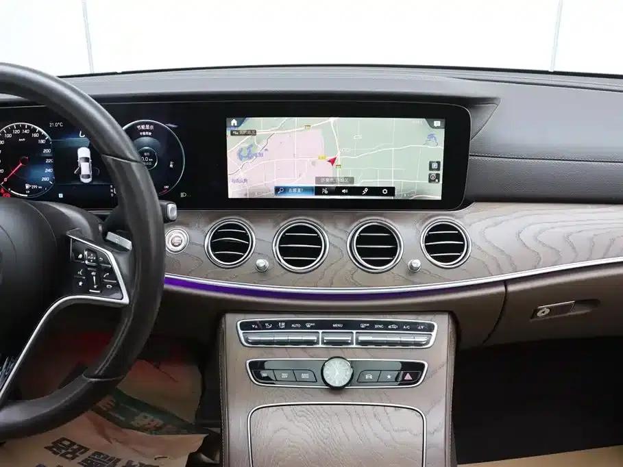 Mercedes-Benz E-Class 2021 Facelift E 300 L Fashion Model — миниатюра 26