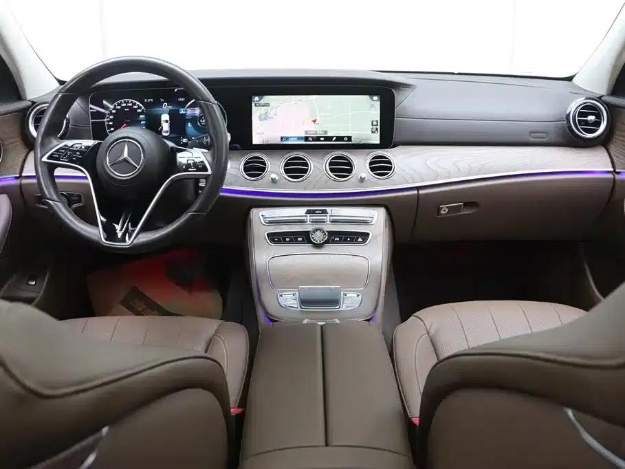 Mercedes-Benz E-Class 2021 Facelift E 300 L Fashion Model — миниатюра 27
