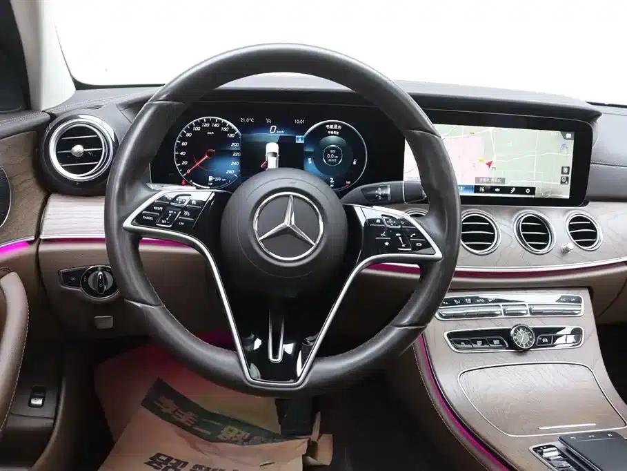 Mercedes-Benz E-Class 2021 Facelift E 300 L Fashion Model — миниатюра 29