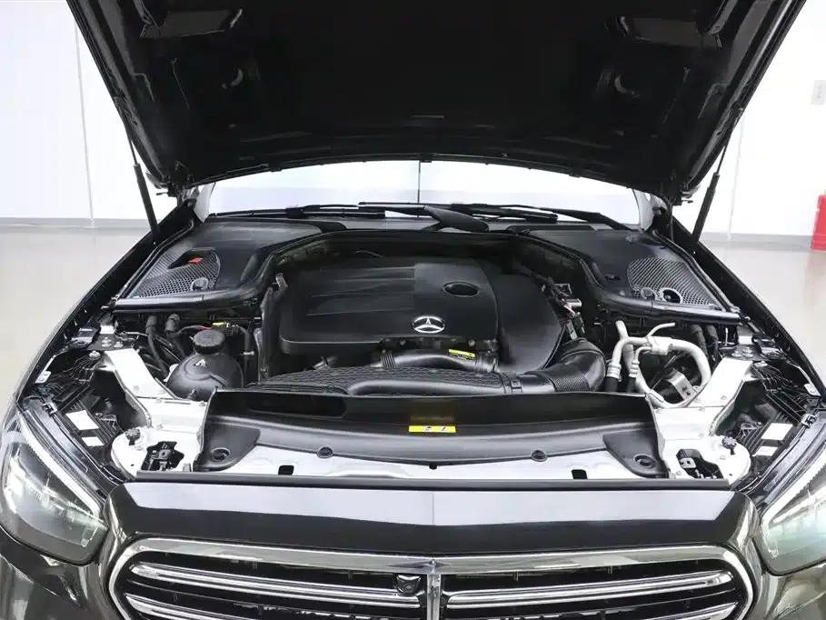 Mercedes-Benz E-Class 2021 Facelift E 300 L Fashion Model — миниатюра 9