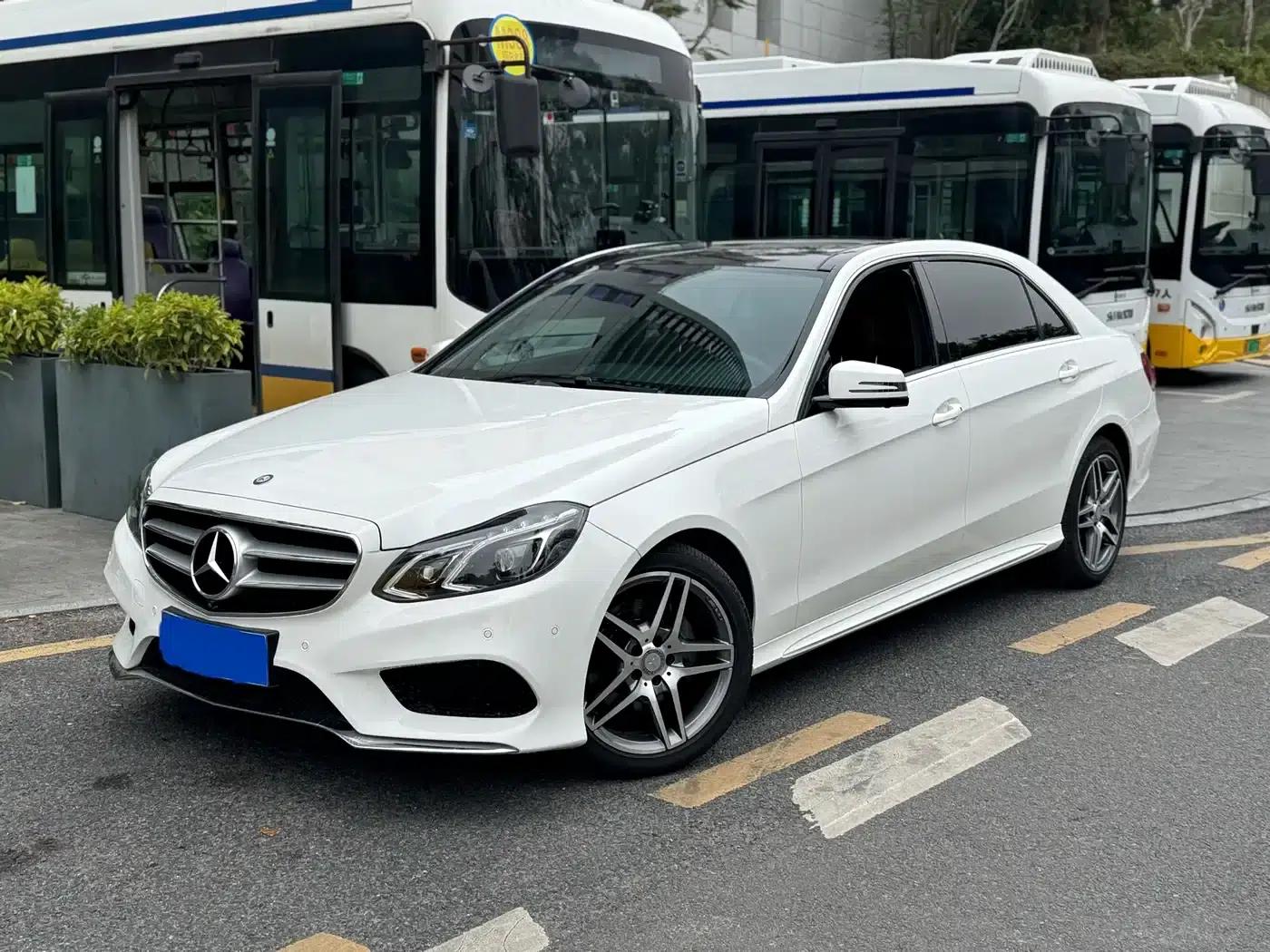 2015 Mercedes-Benz E-Class E 260 L Sport Luxury — миниатюра 1