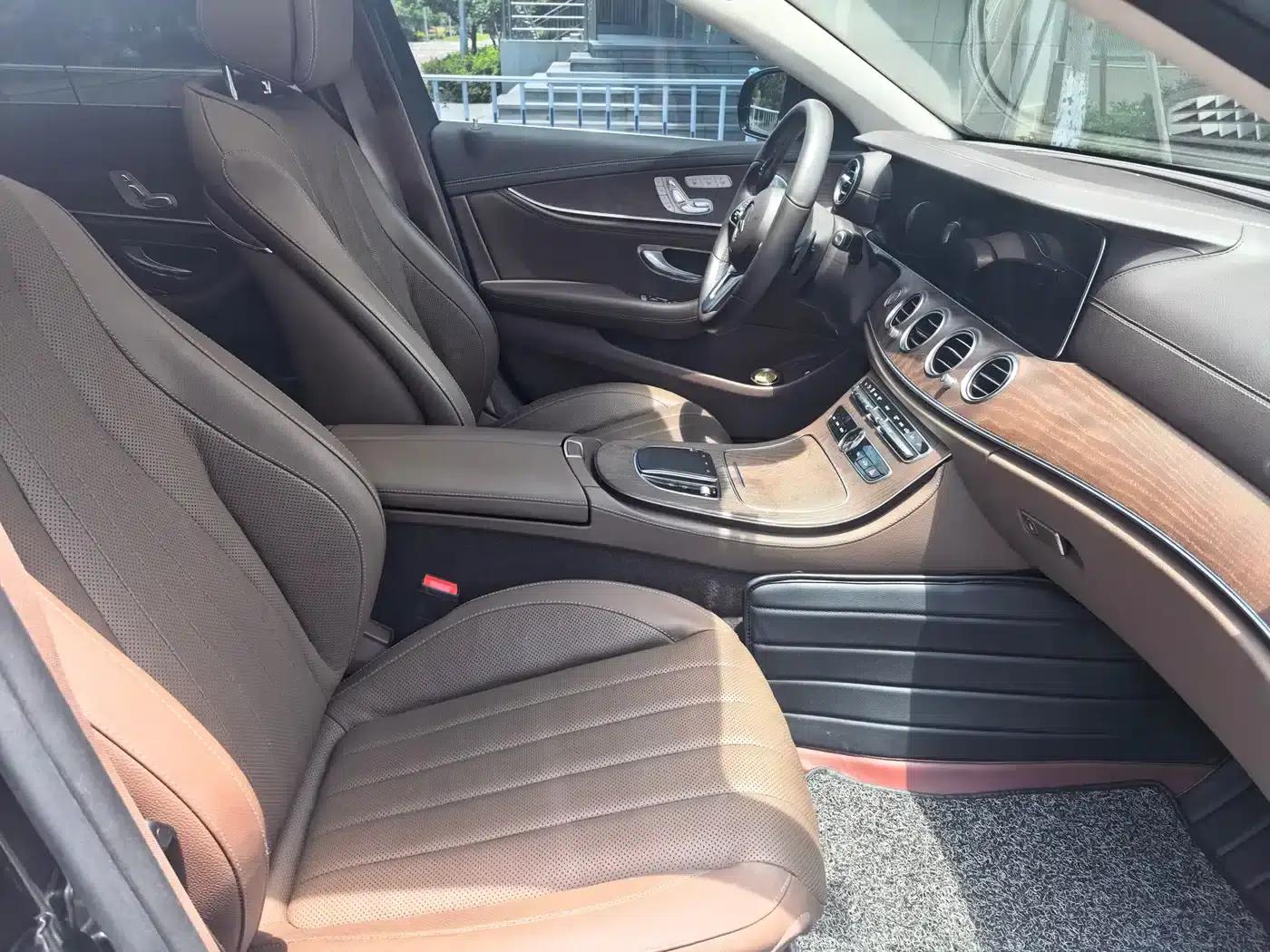 2019 Mercedes-Benz E-Class E 300 L Luxury — миниатюра 17