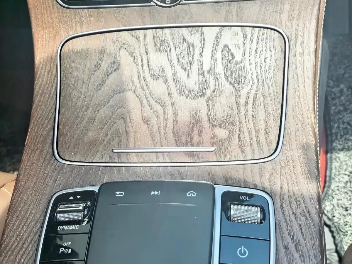 2019 Mercedes-Benz E-Class E 300 L Luxury — миниатюра 18