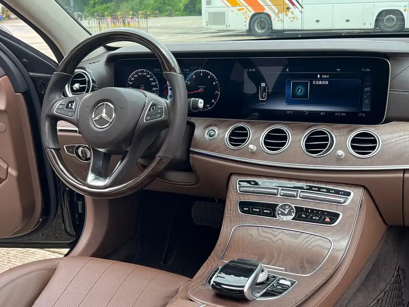 Mercedes-Benz E-Class 2018 Facelift E 300 L Fashion Model — миниатюра 13