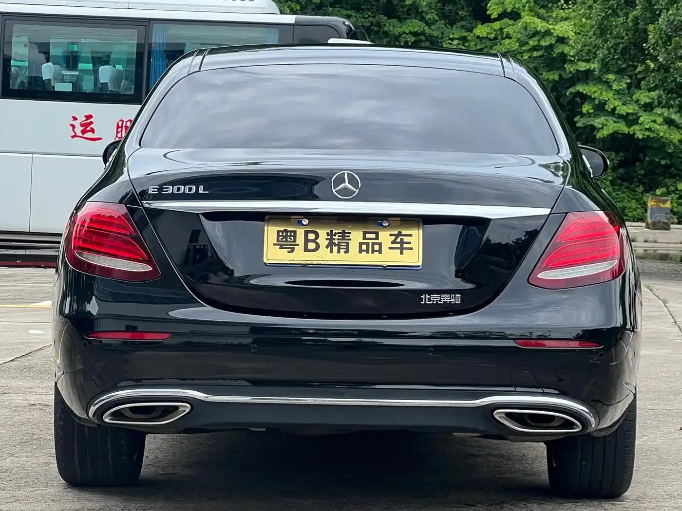 Mercedes-Benz E-Class 2018 Facelift E 300 L Fashion Model — миниатюра 7