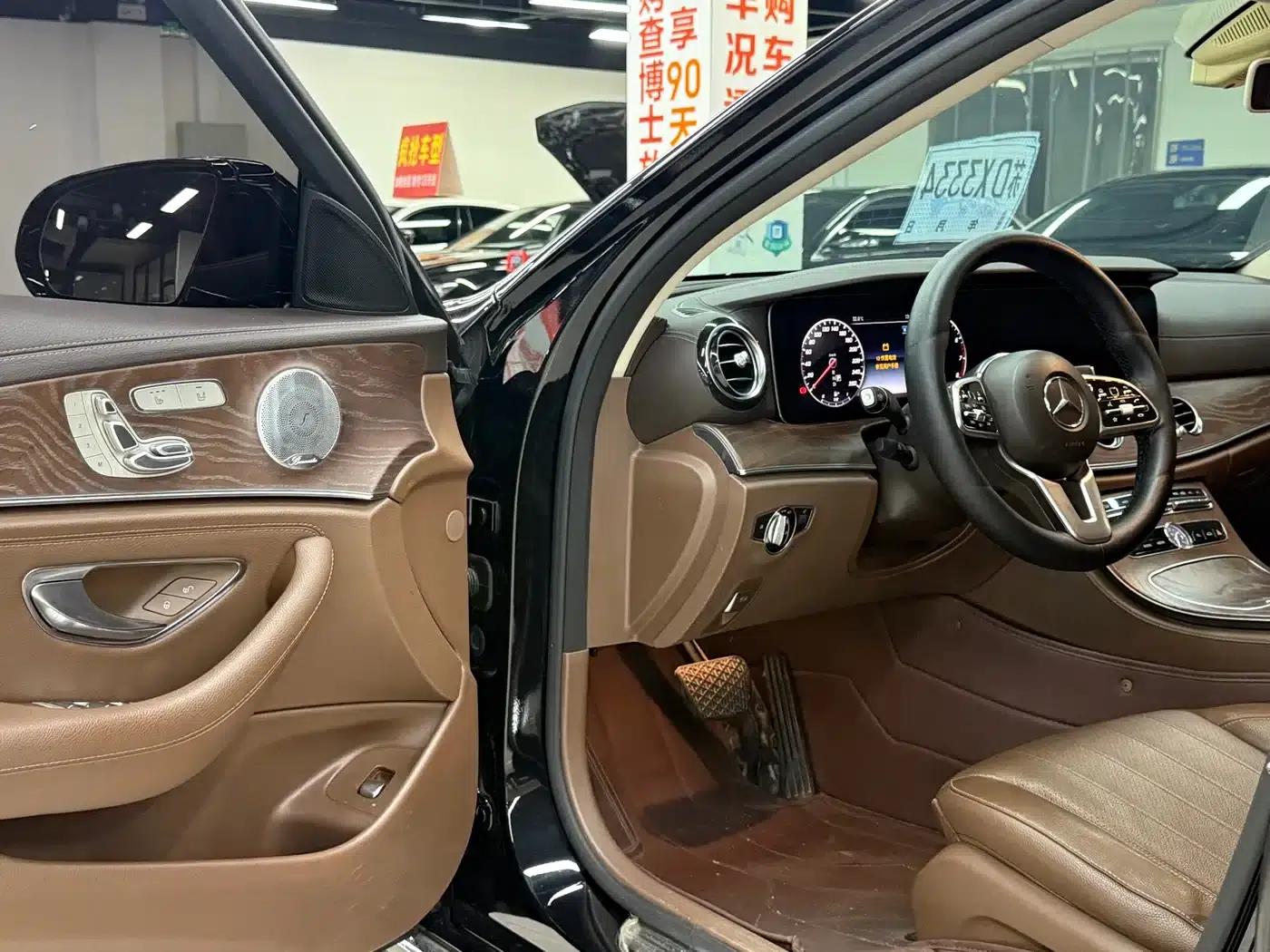 Mercedes-Benz E-Class 2019 Facelift E 300 L Luxury — миниатюра 4