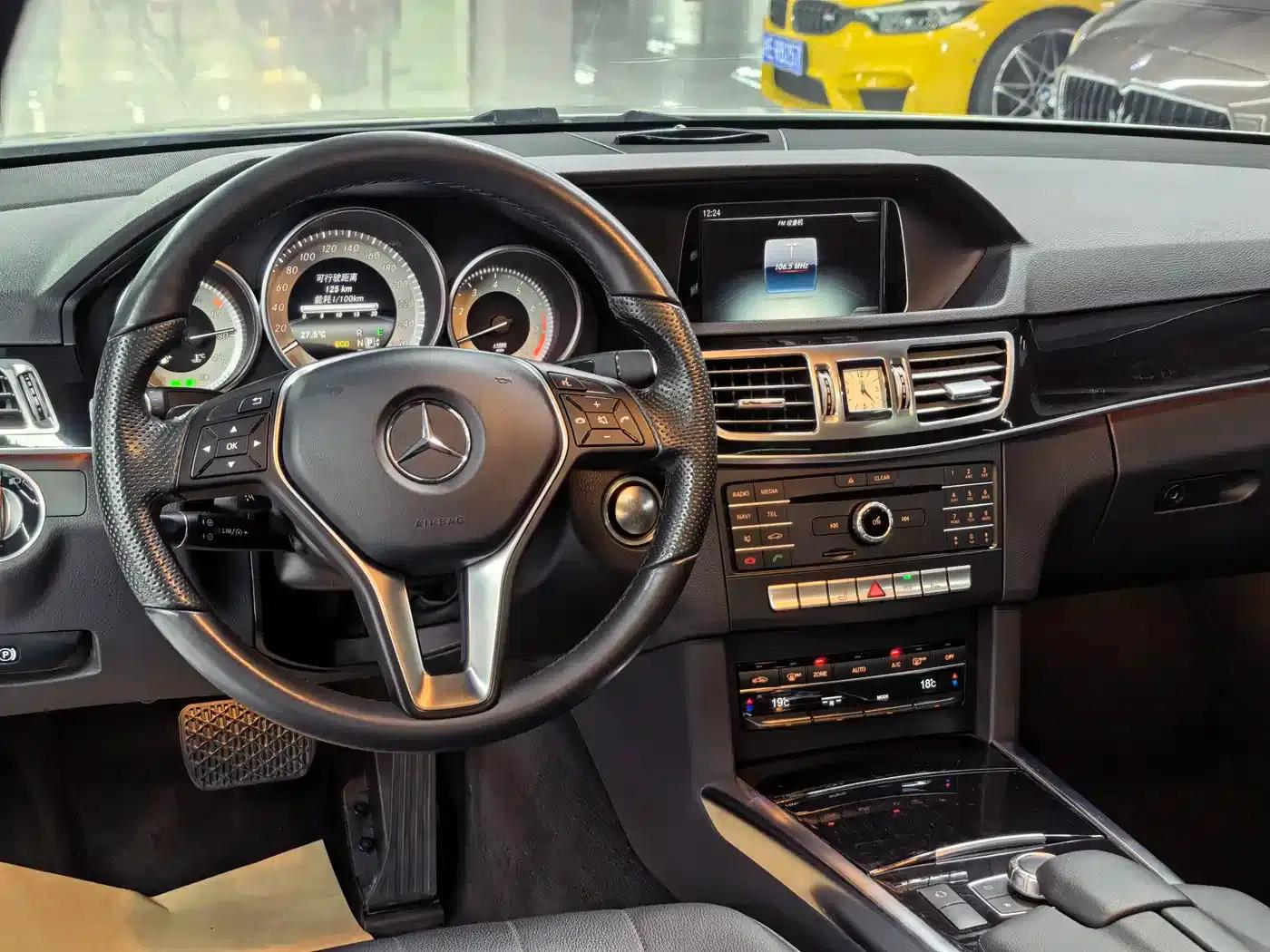 2015 Mercedes-Benz E-Class E 260 L Sport — миниатюра 12