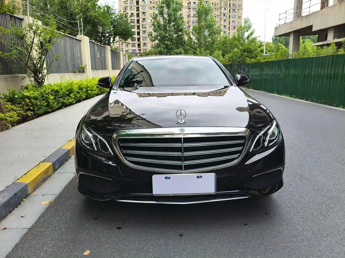 2019 Mercedes-Benz E-Class E 260 L — миниатюра 2