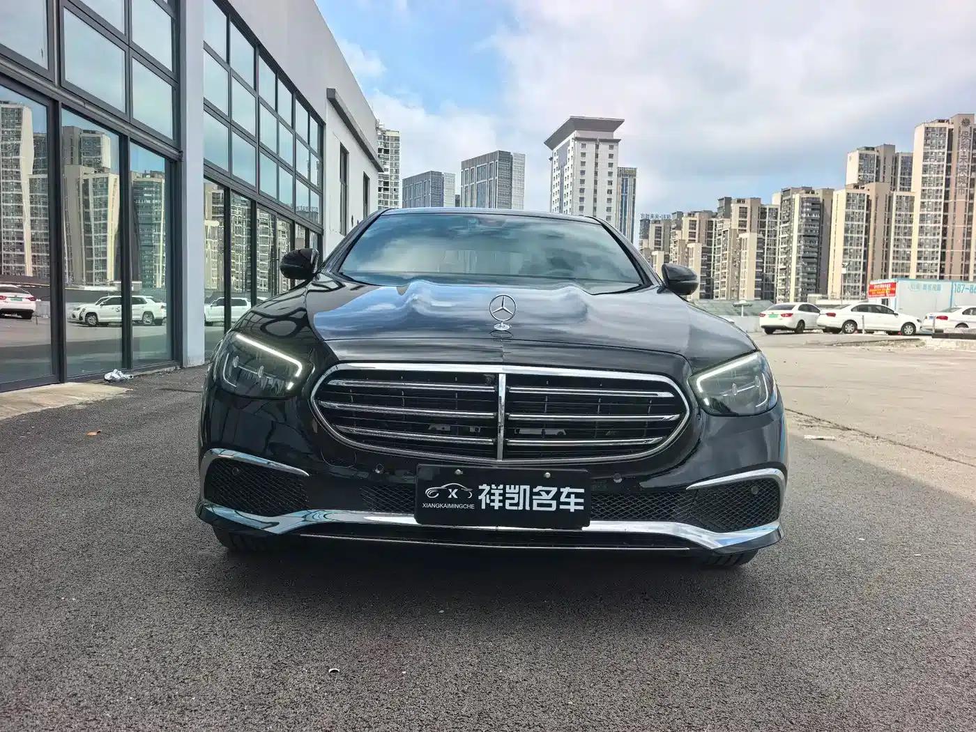 Mercedes-Benz E-Class 2022 E 300 L Sport Luxury — миниатюра 2