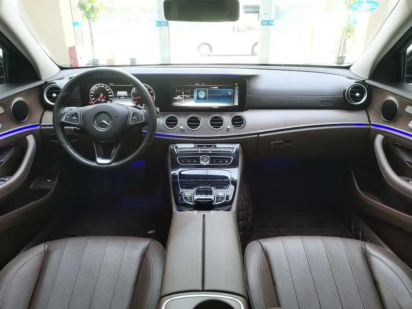 2016 Mercedes-Benz E-Class E 300 L Luxury — миниатюра 11