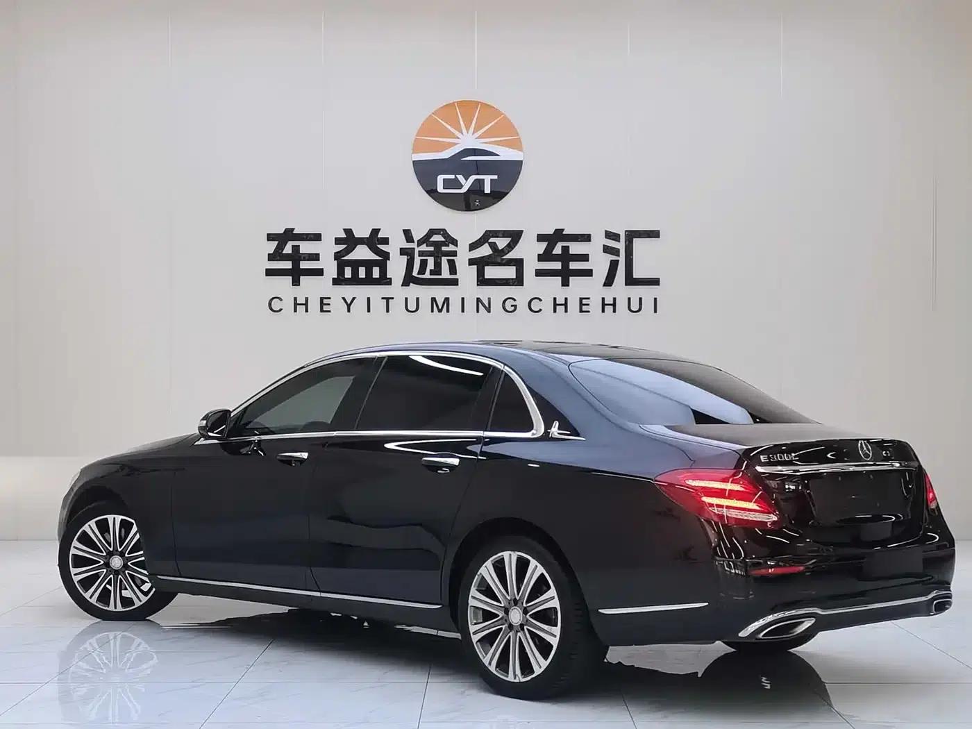 2016 Mercedes-Benz E-Class E 300 L Luxury — миниатюра 6