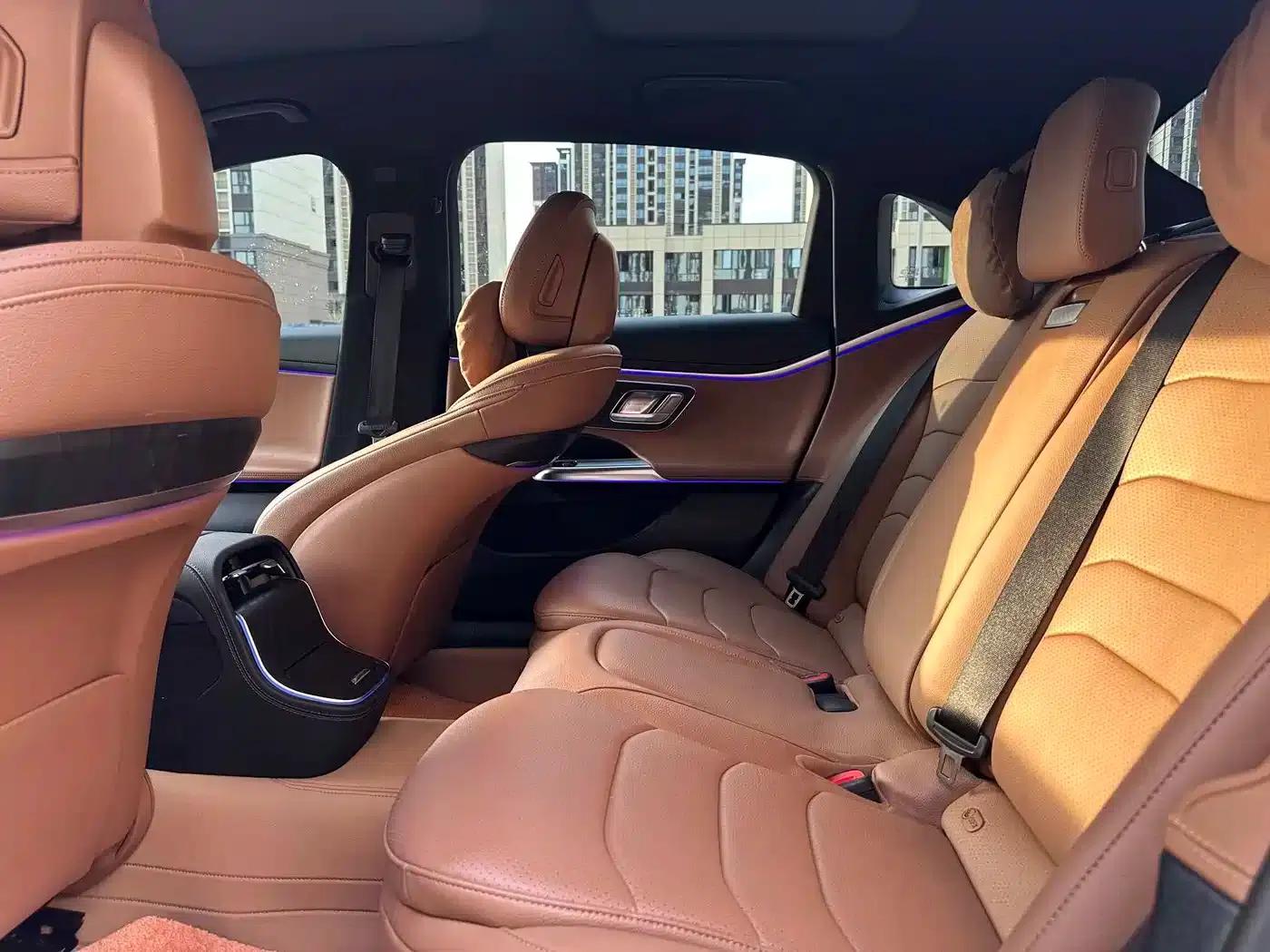 Mercedes-Benz E-Class 2024 Facelift E 300 L Fashion Model — миниатюра 6