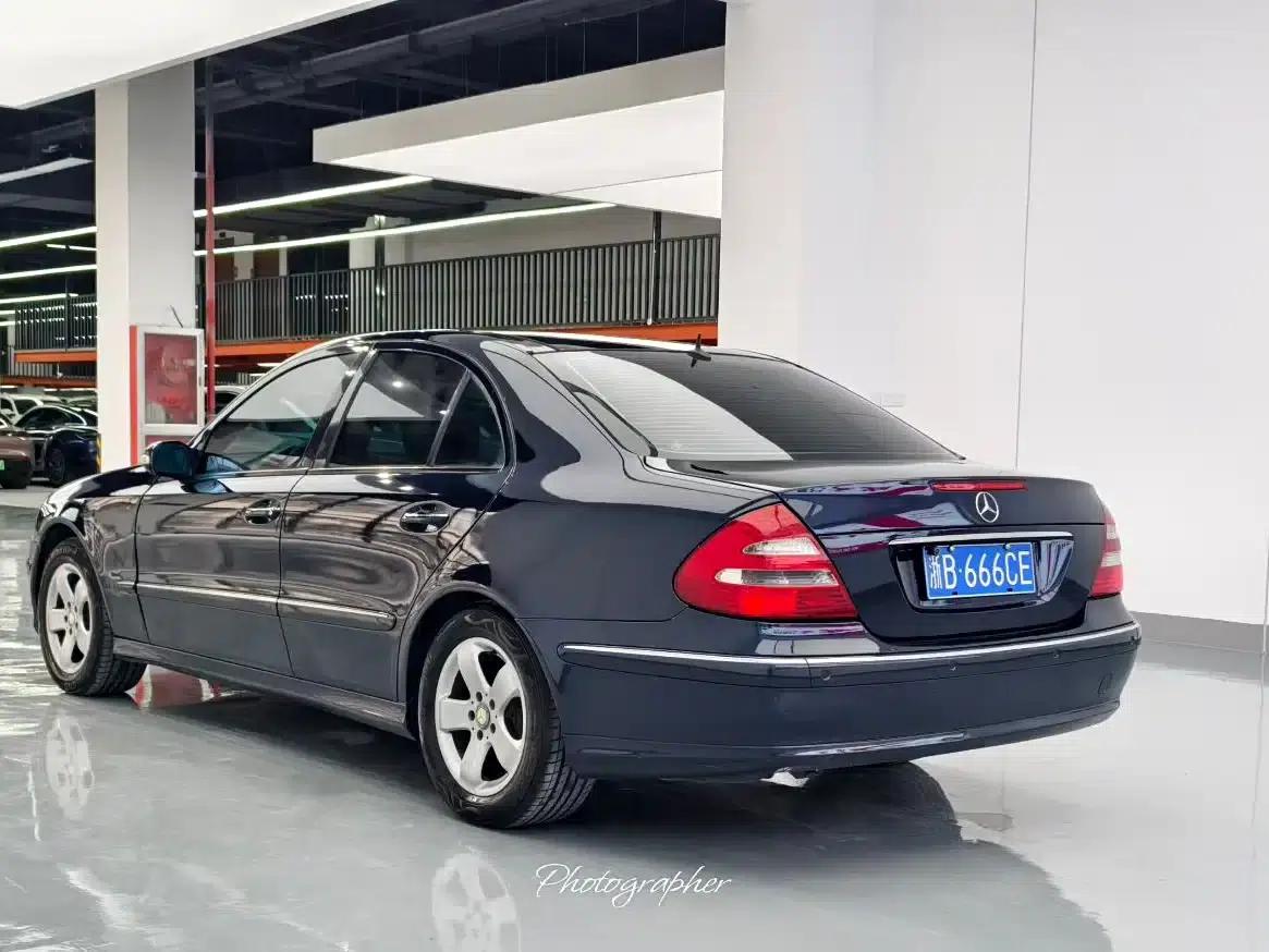 Mercedes-Benz E-Class 2005 E 280 — миниатюра 9