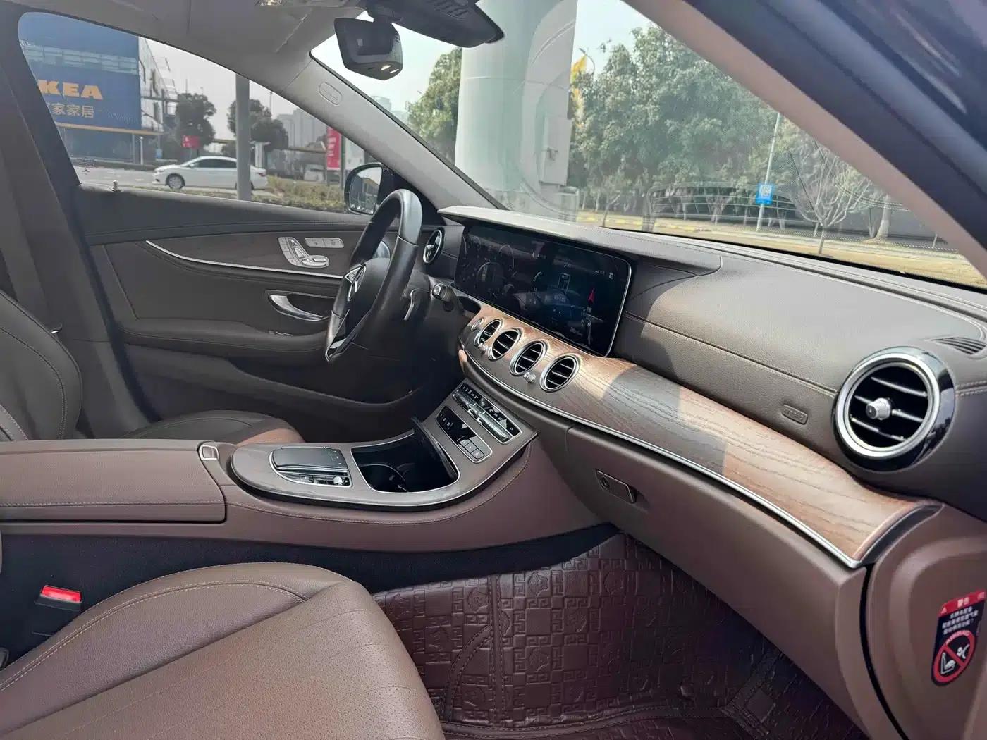 Mercedes-Benz E-Class 2023 Facelift E 300 L Luxury — миниатюра 11