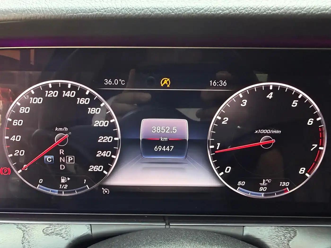 Mercedes-Benz E-Class 2019 E 300 L Sport Style — миниатюра 12