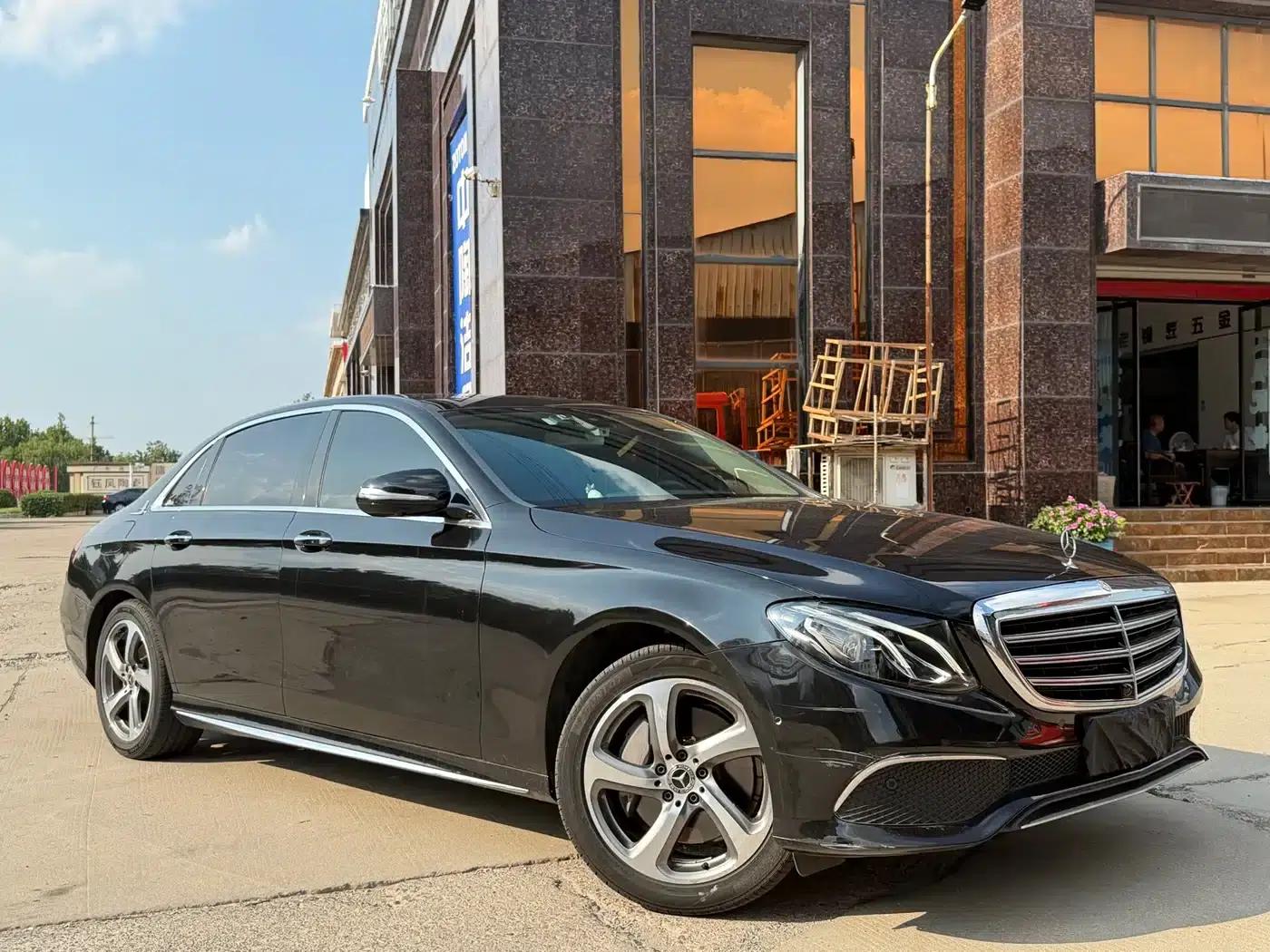 Mercedes-Benz E-Class 2019 E 300 L Sport Style — миниатюра 3
