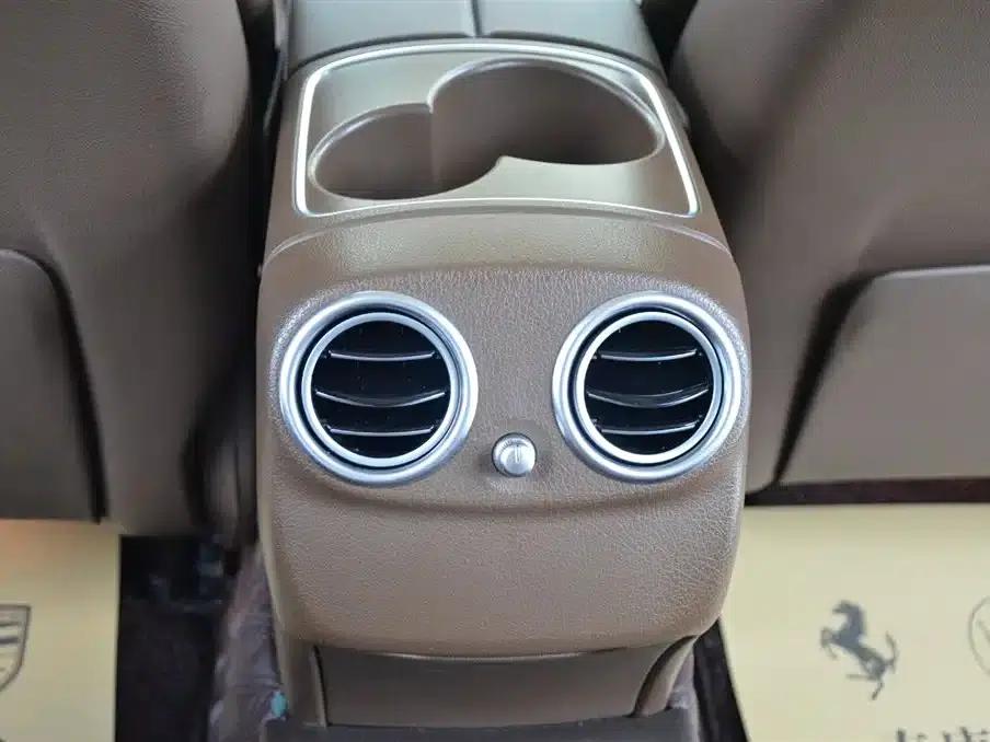 2016 Mercedes-Benz E-Class E 200 L — миниатюра 12