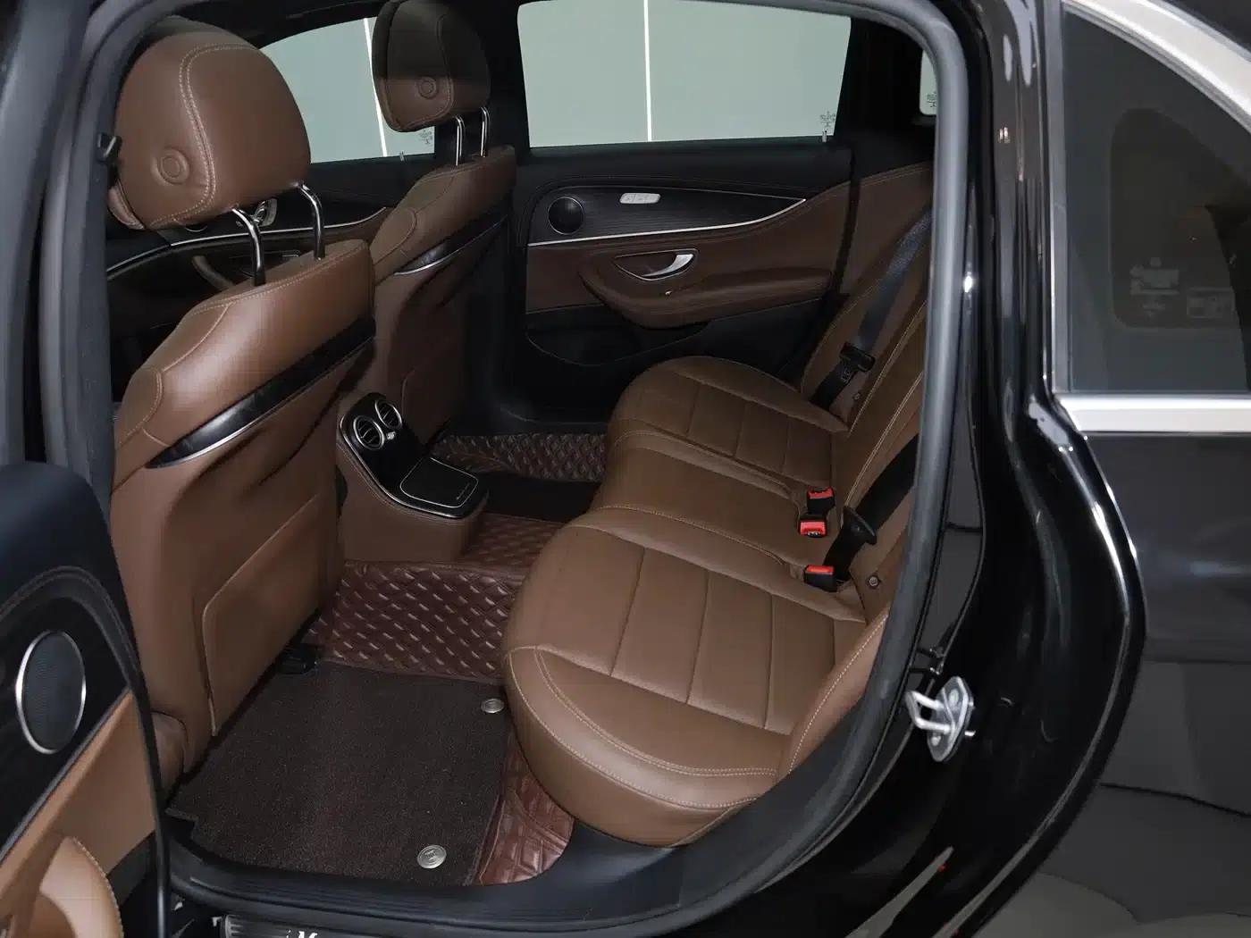 Mercedes-Benz E-Class 2021 Facelift E 300 L Sport Style — миниатюра 22