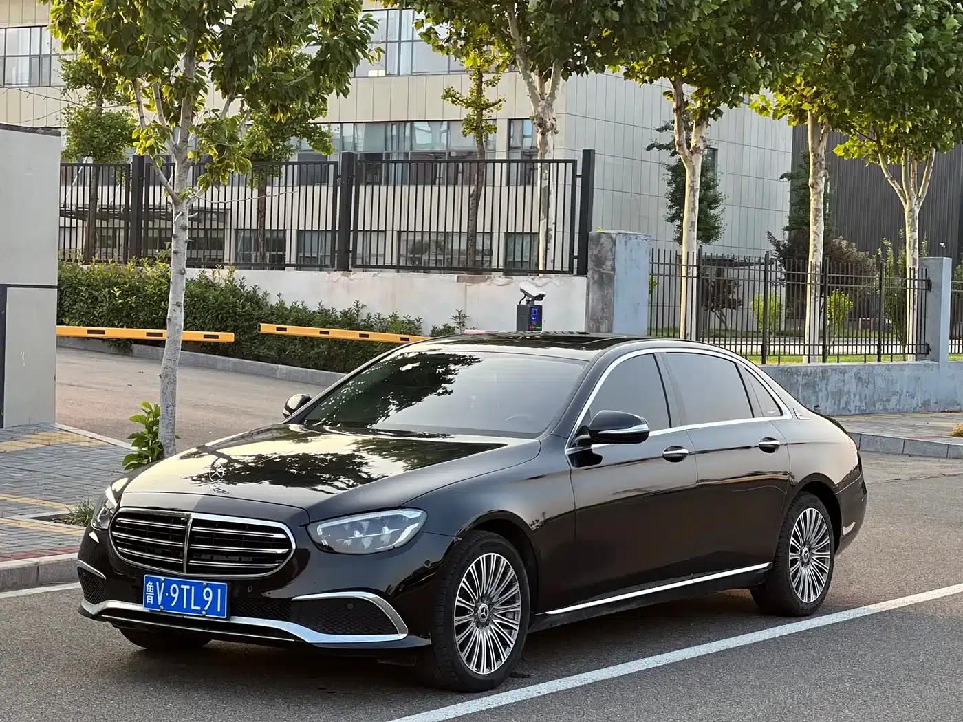 2019 Mercedes-Benz E-Class E 200 L — миниатюра 2