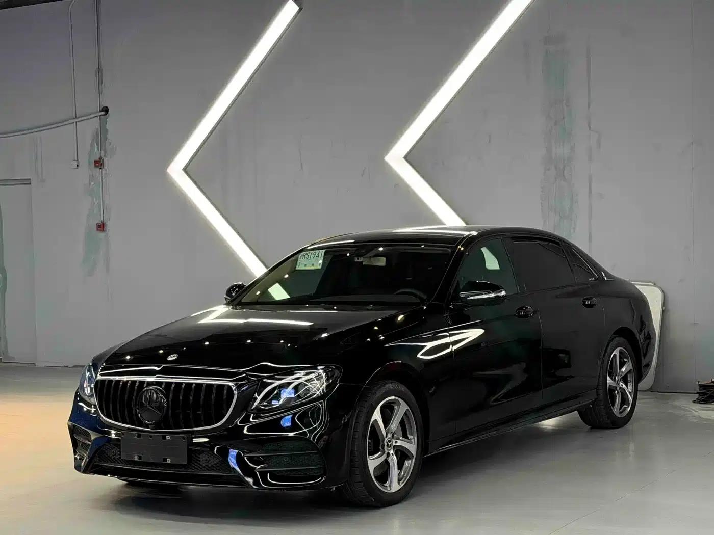 Mercedes-Benz E-Class 2019 Facelift E 300 L Sport Luxury — миниатюра 1