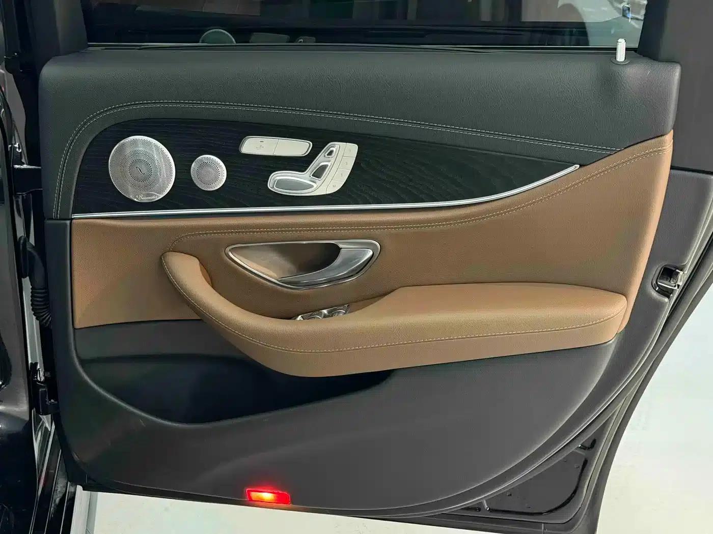 Mercedes-Benz E-Class 2019 Facelift E 300 L Sport Luxury — миниатюра 13