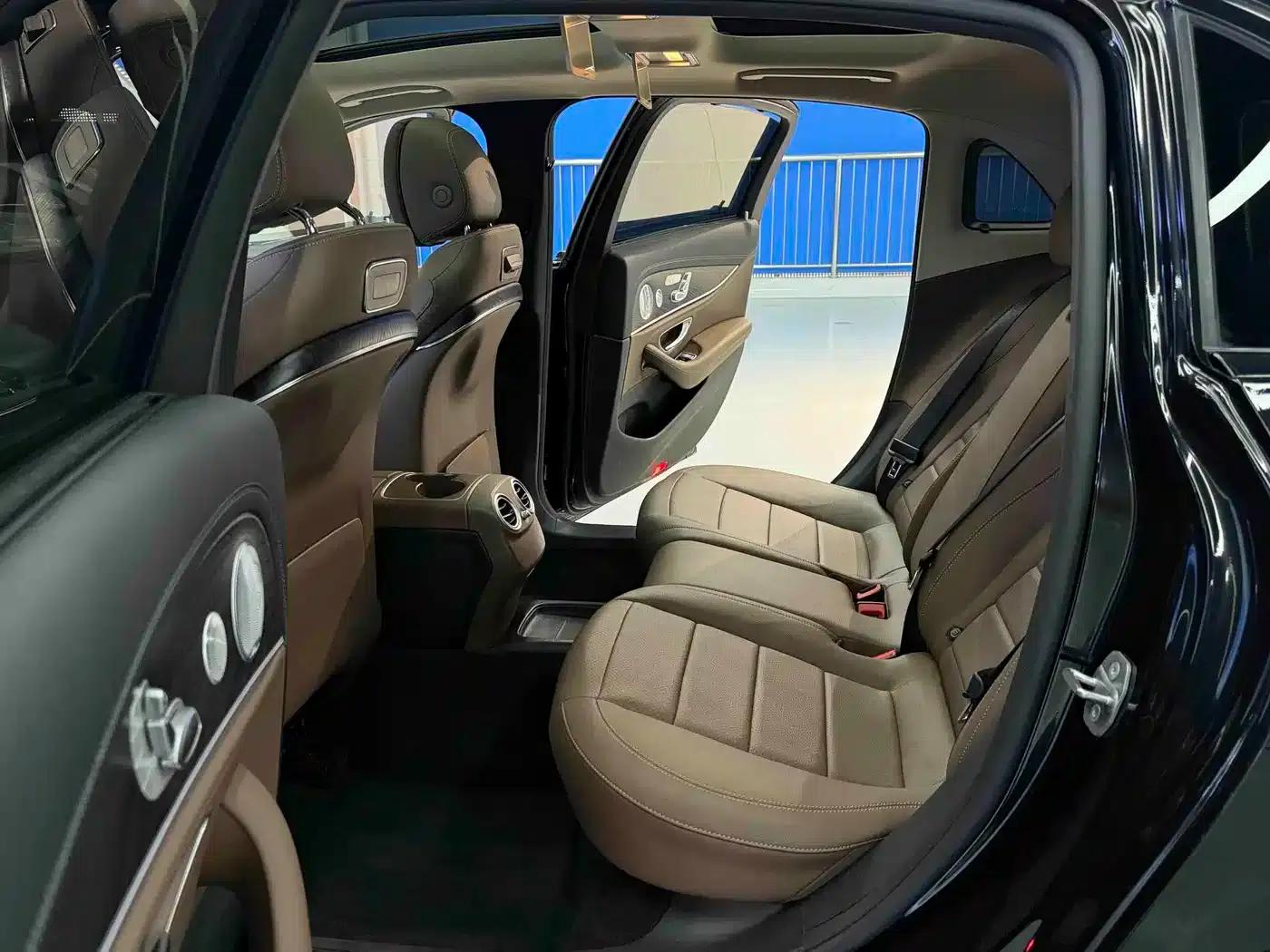 Mercedes-Benz E-Class 2019 Facelift E 300 L Sport Luxury — миниатюра 14