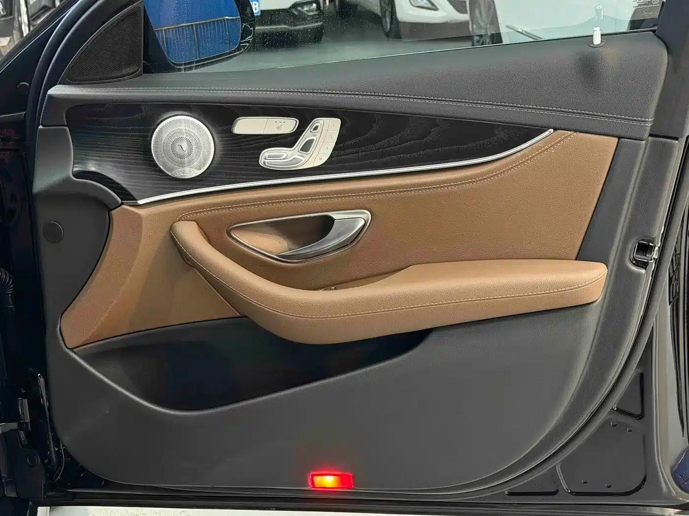 Mercedes-Benz E-Class 2019 Facelift E 300 L Sport Luxury — миниатюра 18