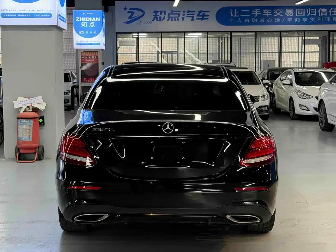 Mercedes-Benz E-Class 2019 Facelift E 300 L Sport Luxury — миниатюра 24