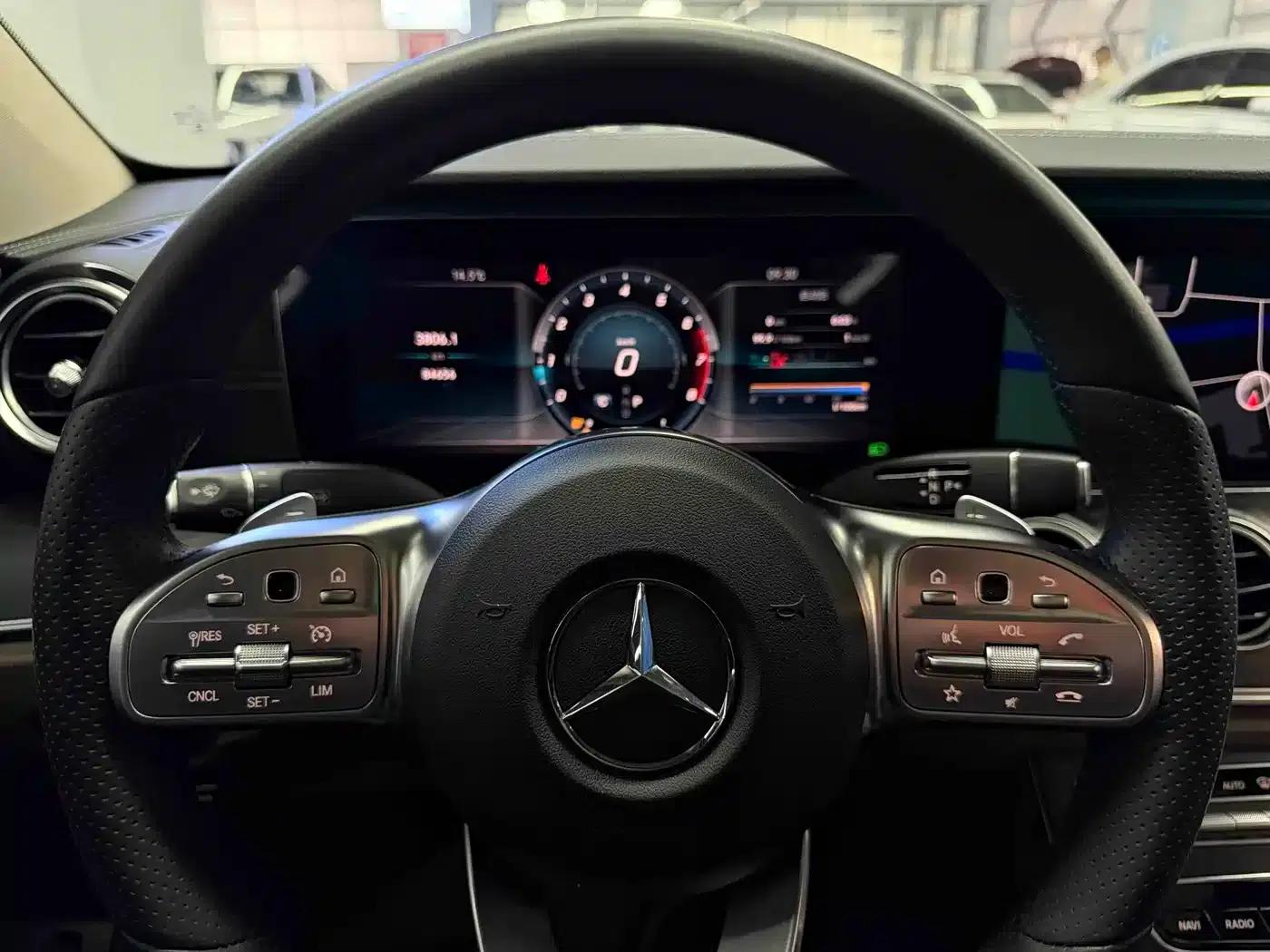 Mercedes-Benz E-Class 2019 Facelift E 300 L Sport Luxury — миниатюра 6