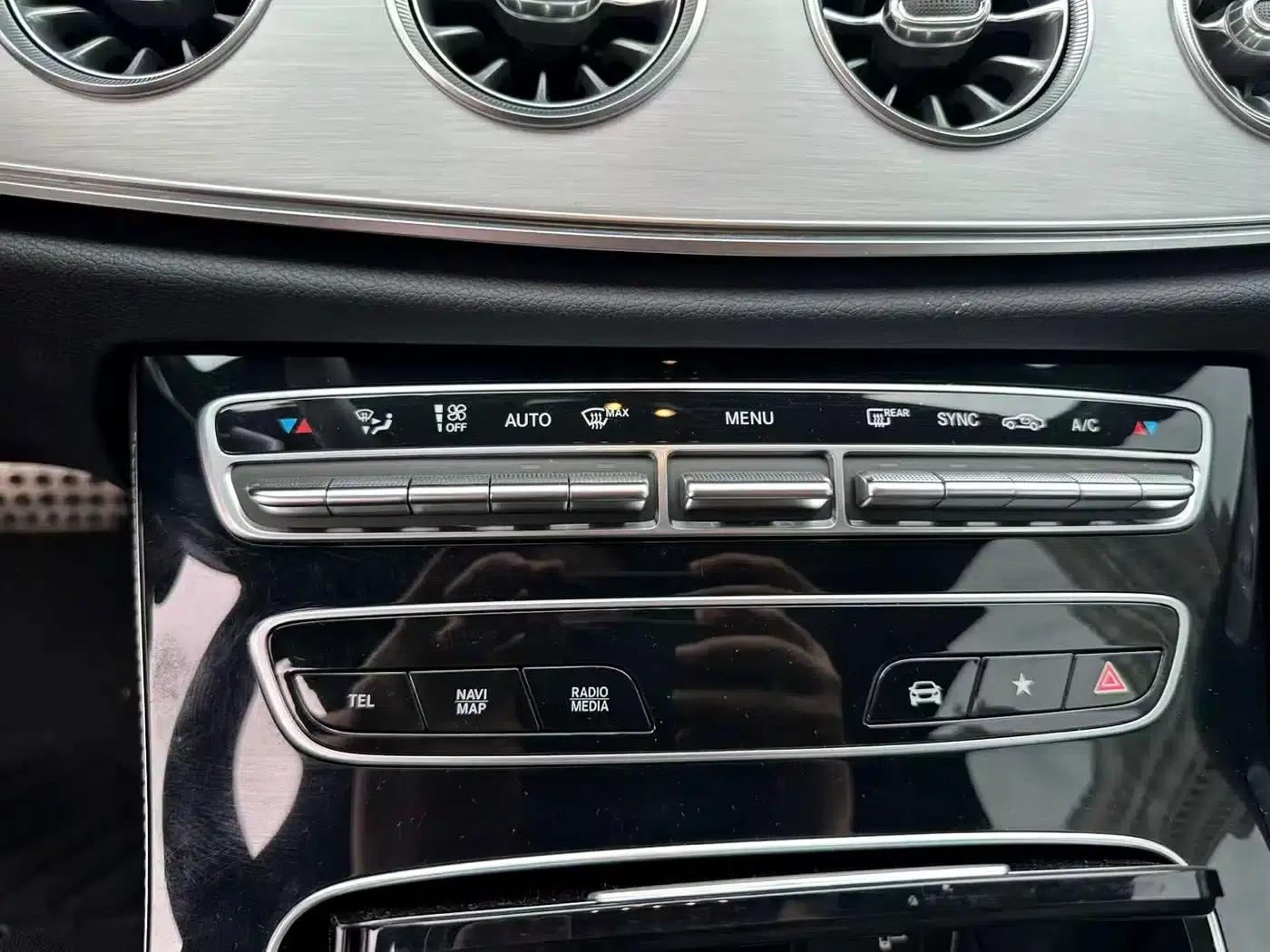 Mercedes-Benz E-Class (Imported) 2023 E 260 Coupe — миниатюра 8