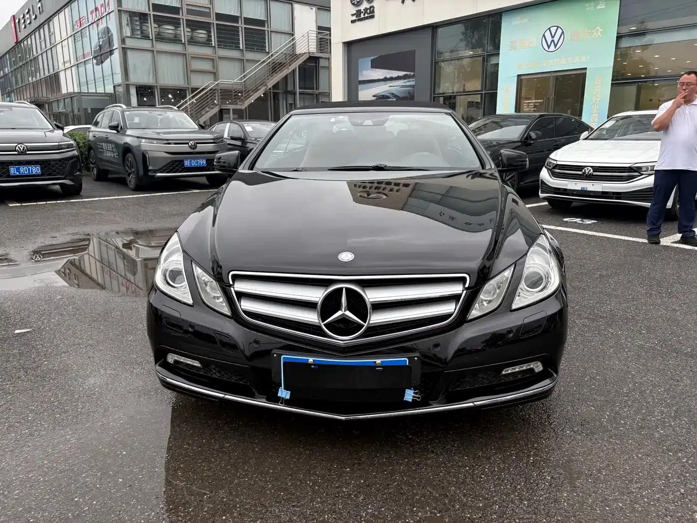 Imported Mercedes-Benz E-Class 2010 E 260 CGI Convertible — миниатюра 2