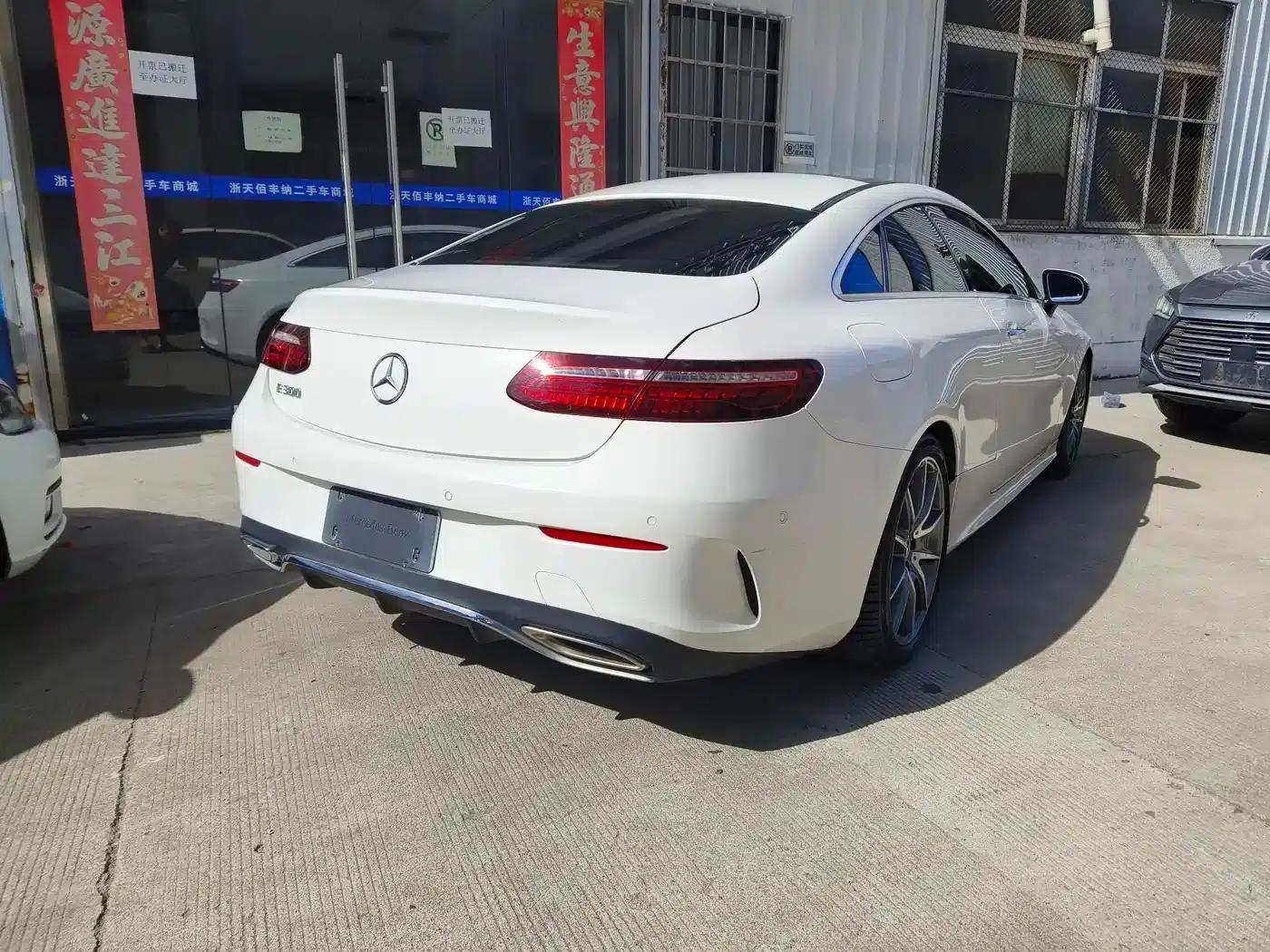 Imported Mercedes-Benz E-Class 2021 E 300 Coupe — миниатюра 13