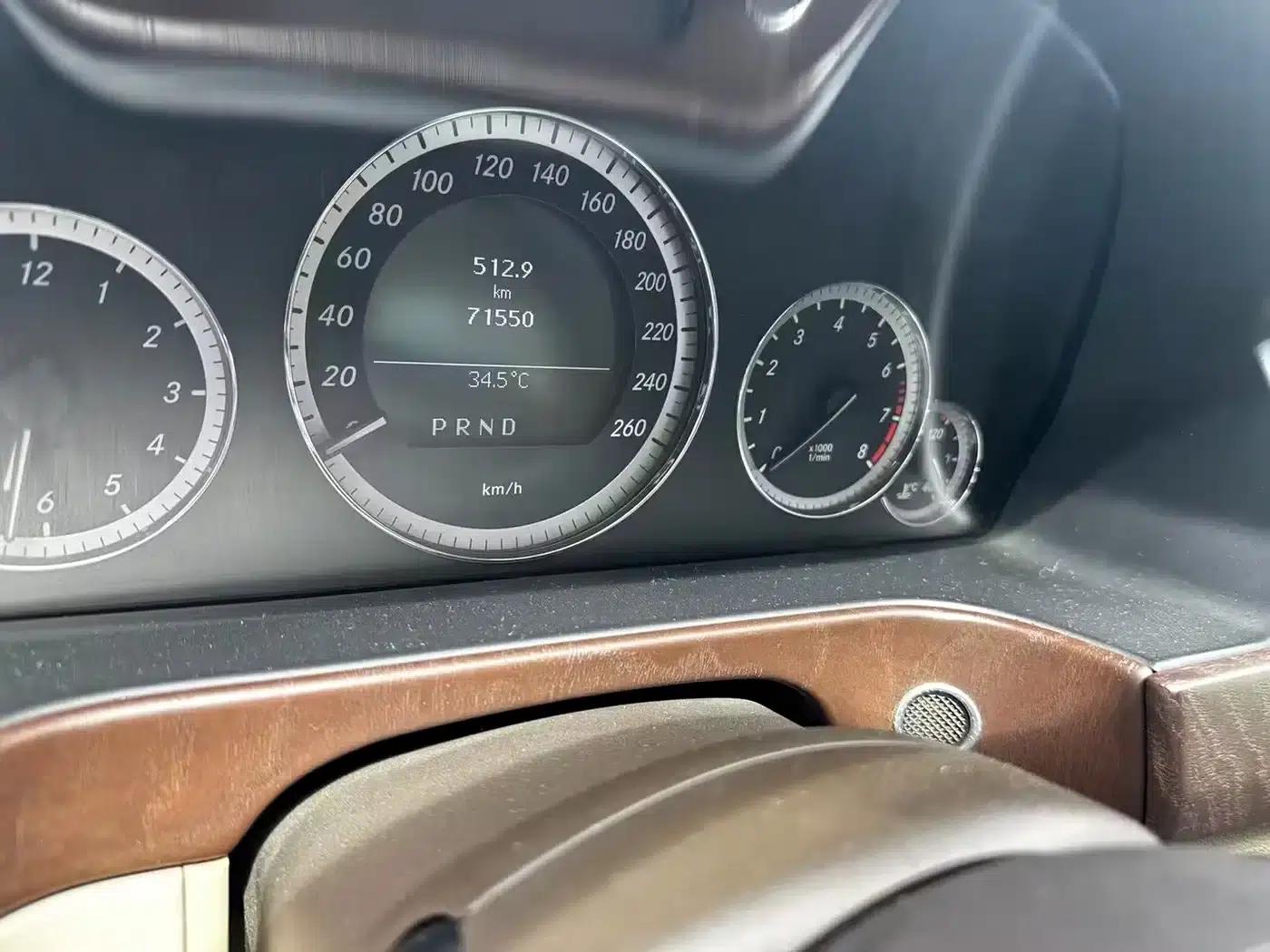 Imported Mercedes-Benz E-Class 2010 E 200 CGI Elegance — миниатюра 7