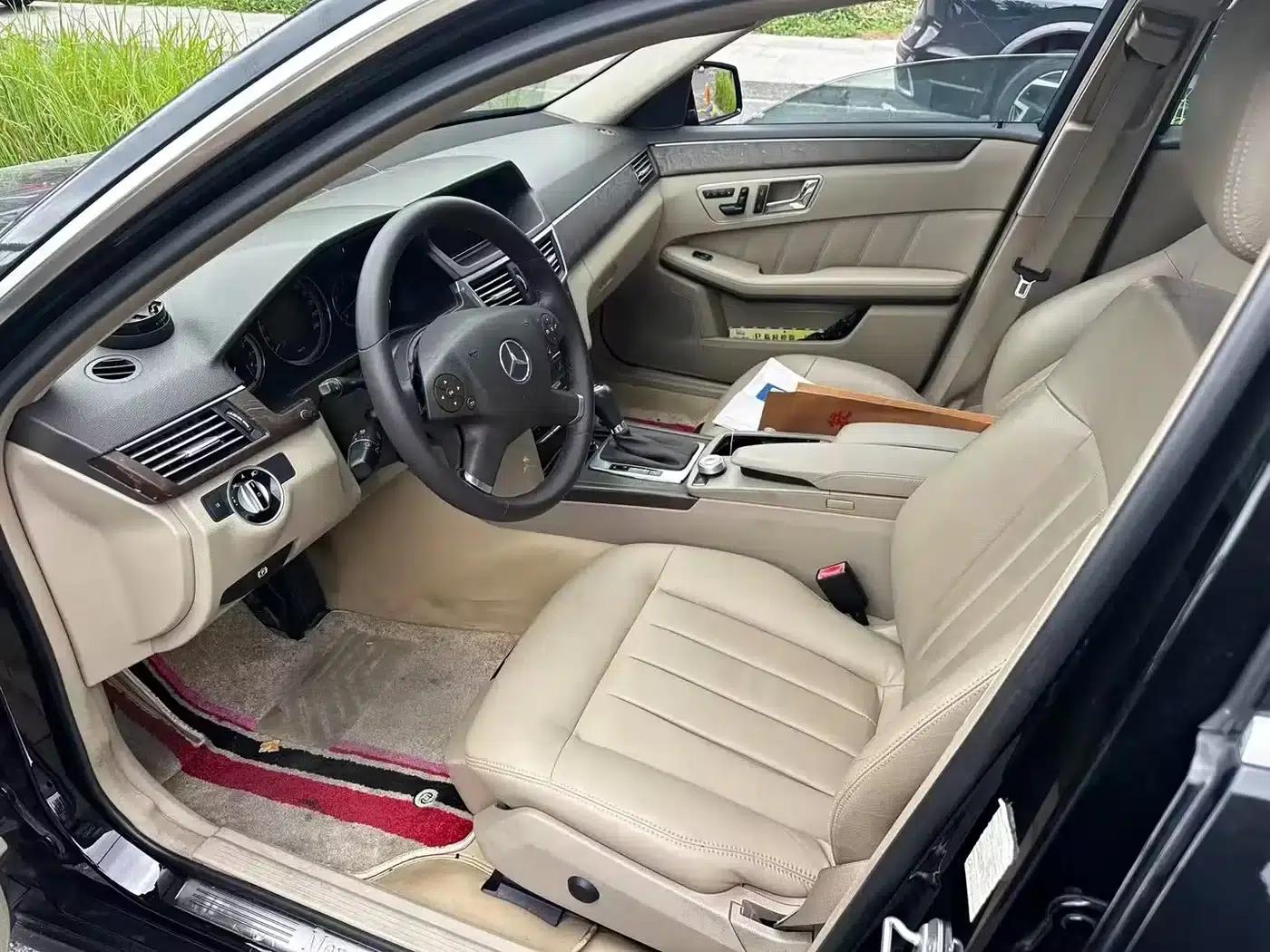 Imported Mercedes-Benz E-Class 2010 E 200 CGI Elegance — миниатюра 10