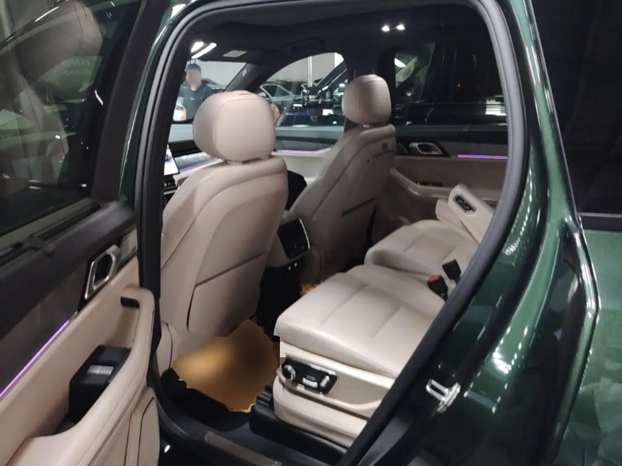 Lynk & Co 09 EM-P 2024 2.0TD EM-P Four-Wheel Drive ULTRA Six-Seater — миниатюра 20