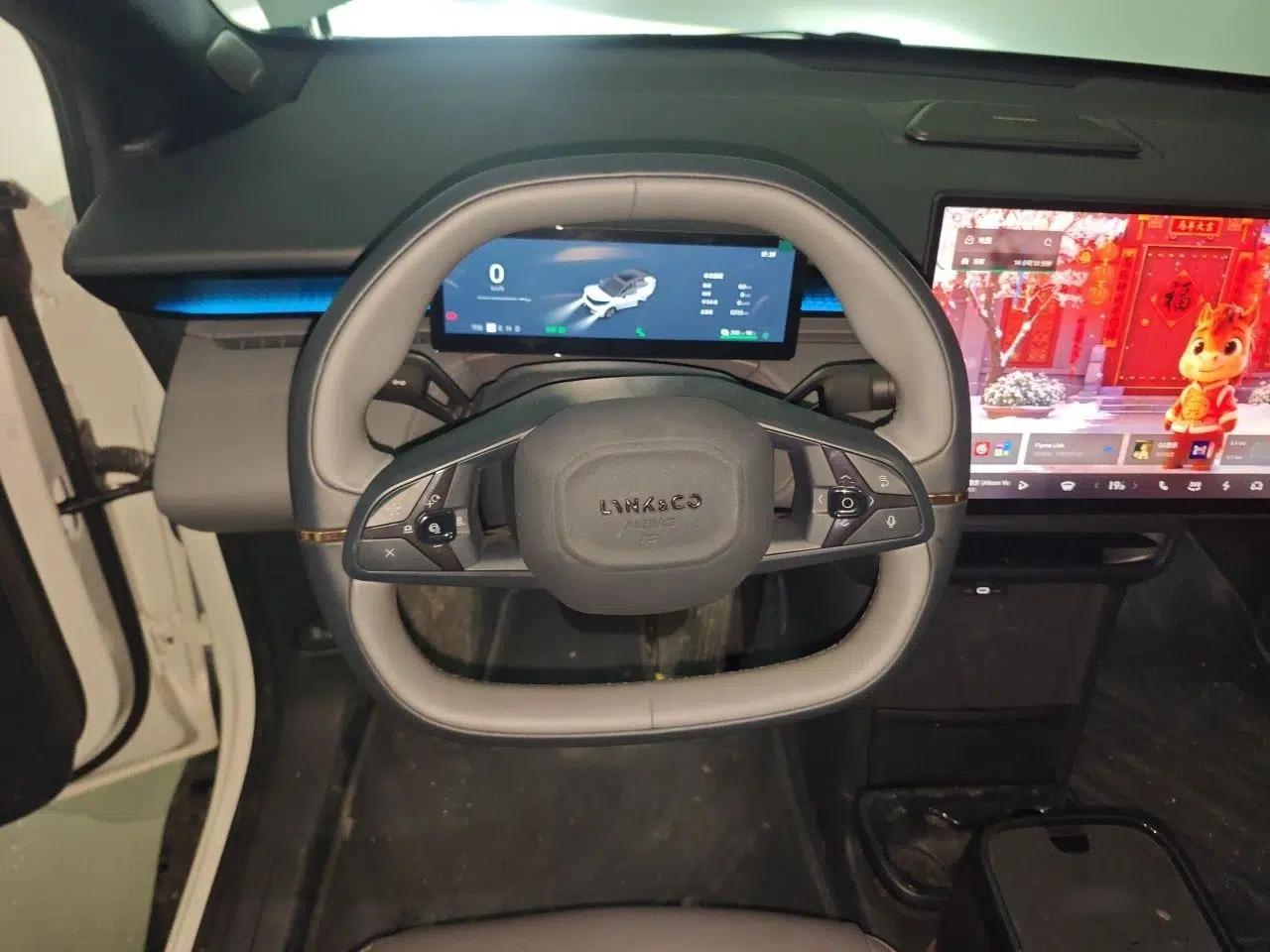 Lynk & Co Z20 2025 530 km Range Rear-Wheel Drive Pro — миниатюра 10