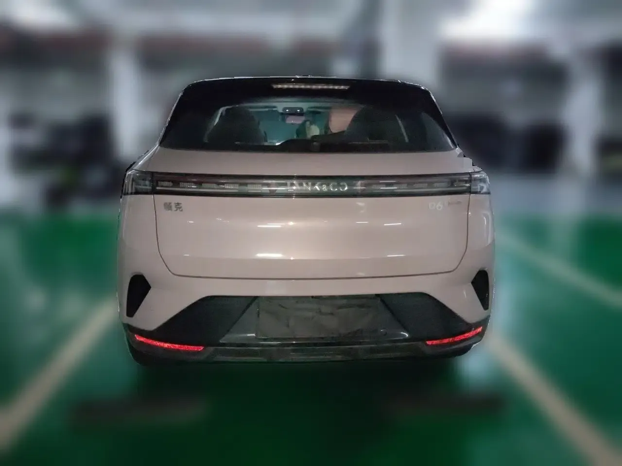 Lynk & Co 06 EM-P 2023 EM-P 126 Long-Range Halo — миниатюра 3