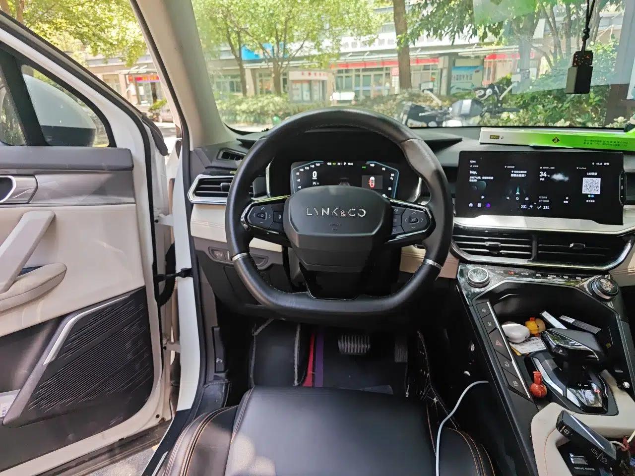 Lynk & Co 06 EM-P 2020 PHEV Plus — миниатюра 10