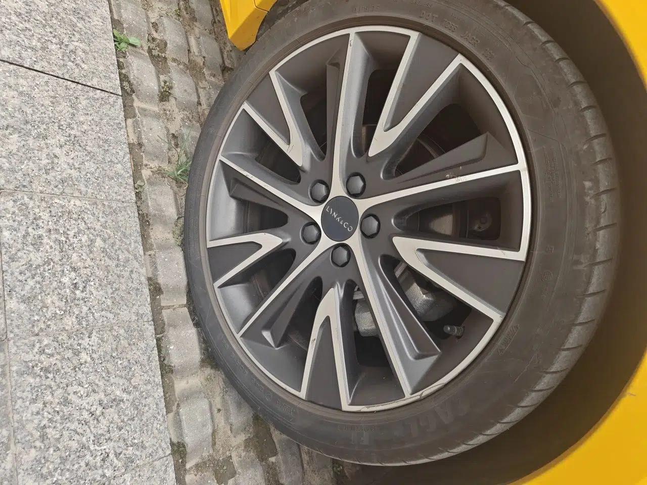 Lynk & Co 02 Hatchback 2022 2.0TD Pro — миниатюра 8