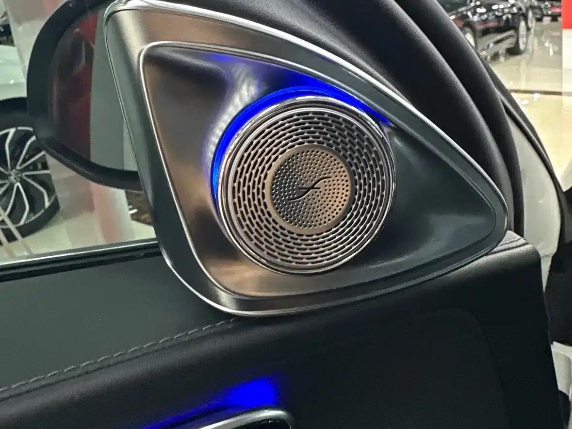 2022 Mercedes-Benz C-Class C 200 L Sport Edition — миниатюра 13
