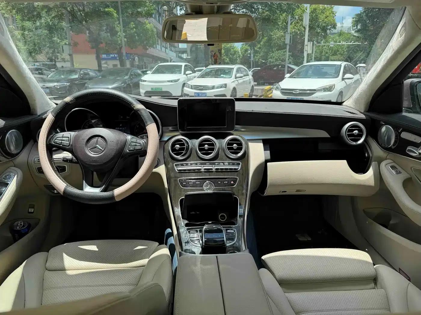 Mercedes-Benz C-Class 2015 Facelift C 200 L — миниатюра 9